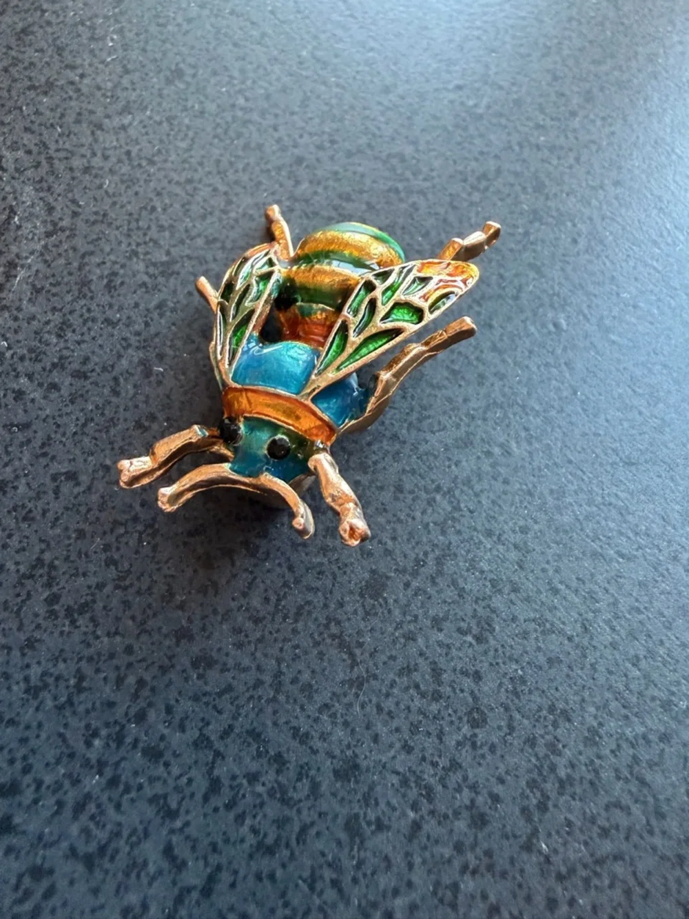 Translucent Enamel Bee insect Brooch Pin Unsigned Gold Tone‎ Vibrant Color